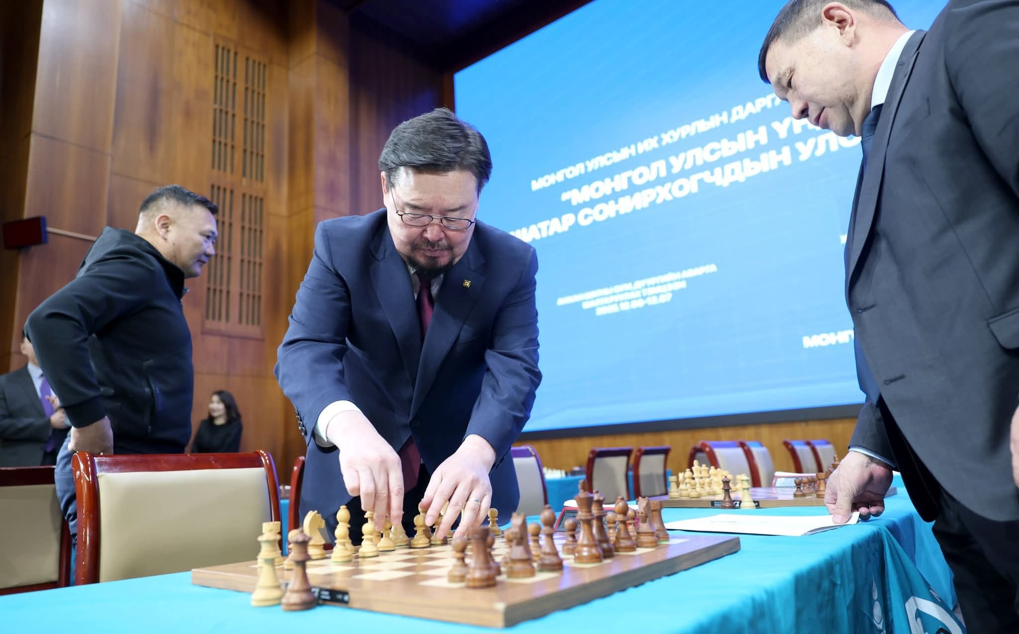 Г.ЗАНДАНШАТАР: ШАТРЫН СУРГАЛТЫГ БОЛОВСРОЛЫН ХӨТӨЛБӨРТ ТУСГАХ ЗАМААР ХҮҮХДИЙН СЭТГЭХҮЙ, ОЮУНЫ ХӨГЖЛИЙГ ДЭМЖИНЭ