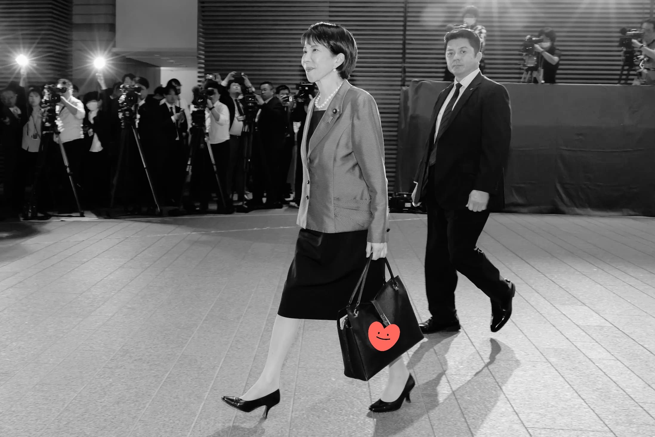  Японы Ерөнхий сайд залуусын дунд трэнд болж буй нь сонгуулийн дүнд нөлөөлж болзошгүй байна