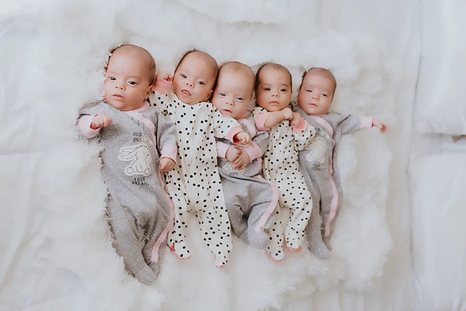 ХЯТАД УЛСАД ТАВАН ИХЭР ХҮҮХЭД ТӨРЖЭЭ