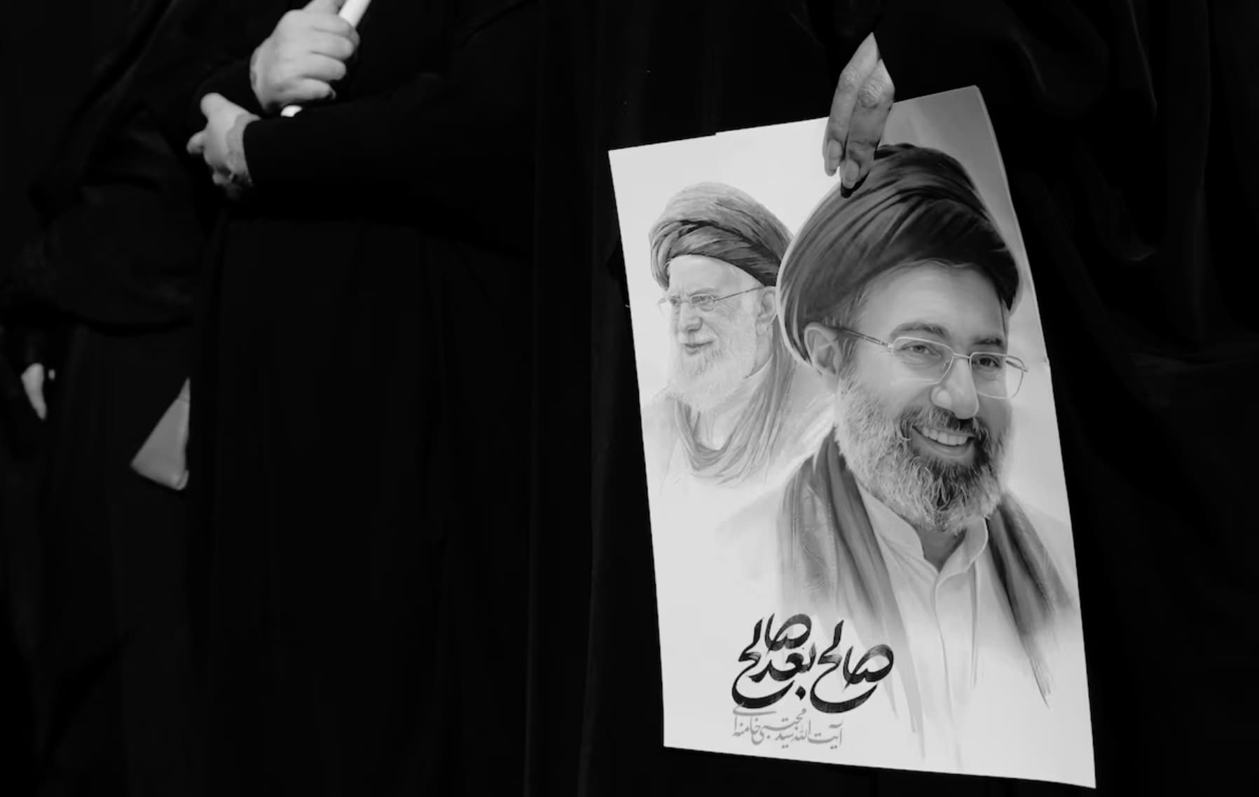 Иран дахь АНУ-ын тагнуул: Ираны Засгийн Газар ойрын үед нуран унахгүй гэж дүгнэлээ