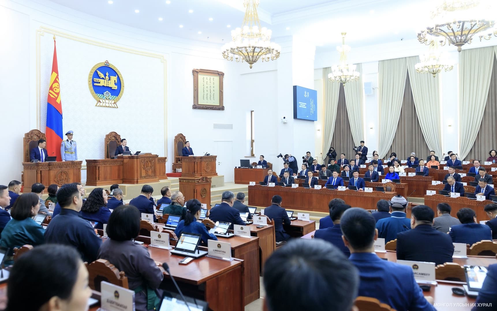 УЛСЫН ИХ ХУРЛЫН 2026 ОНЫ ХАВРЫН ЭЭЛЖИТ ЧУУЛГАН: Хэлэлцэх асуудал, тов, дараалал 2026.03.17