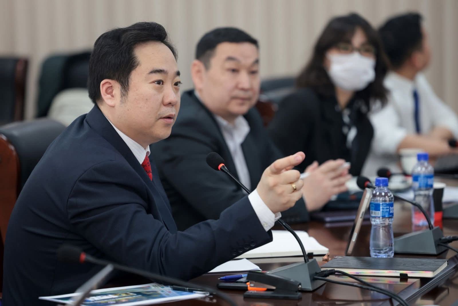 БАГА ТОЙРУУГИЙН 86 БАЙРШИЛД 185 АЛБАН ХААГЧ СКҮҮТЕР, МОПЕДЫН ХЭРЭГЛЭЭНД ХЯНАЛТ ТАВЬЖ АЖИЛЛАНА