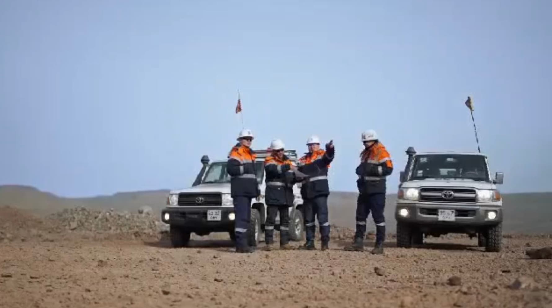 Минут, секундгүй асар нарийн хяналт, гүйцэтгэл шаарддаг ажил бол уурхайн тэсэлгээ... 💥