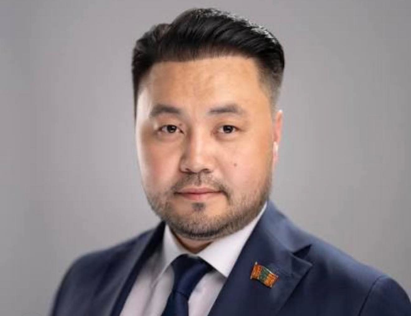 "Сэлбэ дэд төв" төслийн асуудлаар НИТХ-ын төлөөлөгч Б.Сэргэлэнбаатарыг саатуулжээ