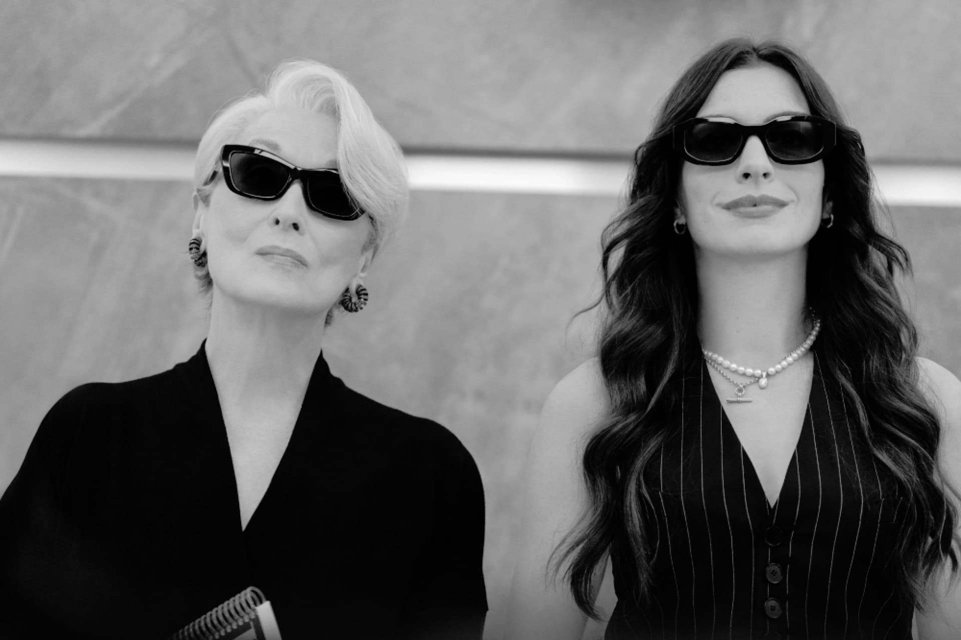  “Прада өмссөн шулам 2” киноны анхны сэтгэгдлүүд: “Сэтгэл татам”, “Үнэхээр халуун дулаан”, “Асар их хит болно” гэж үнэлэгдэв