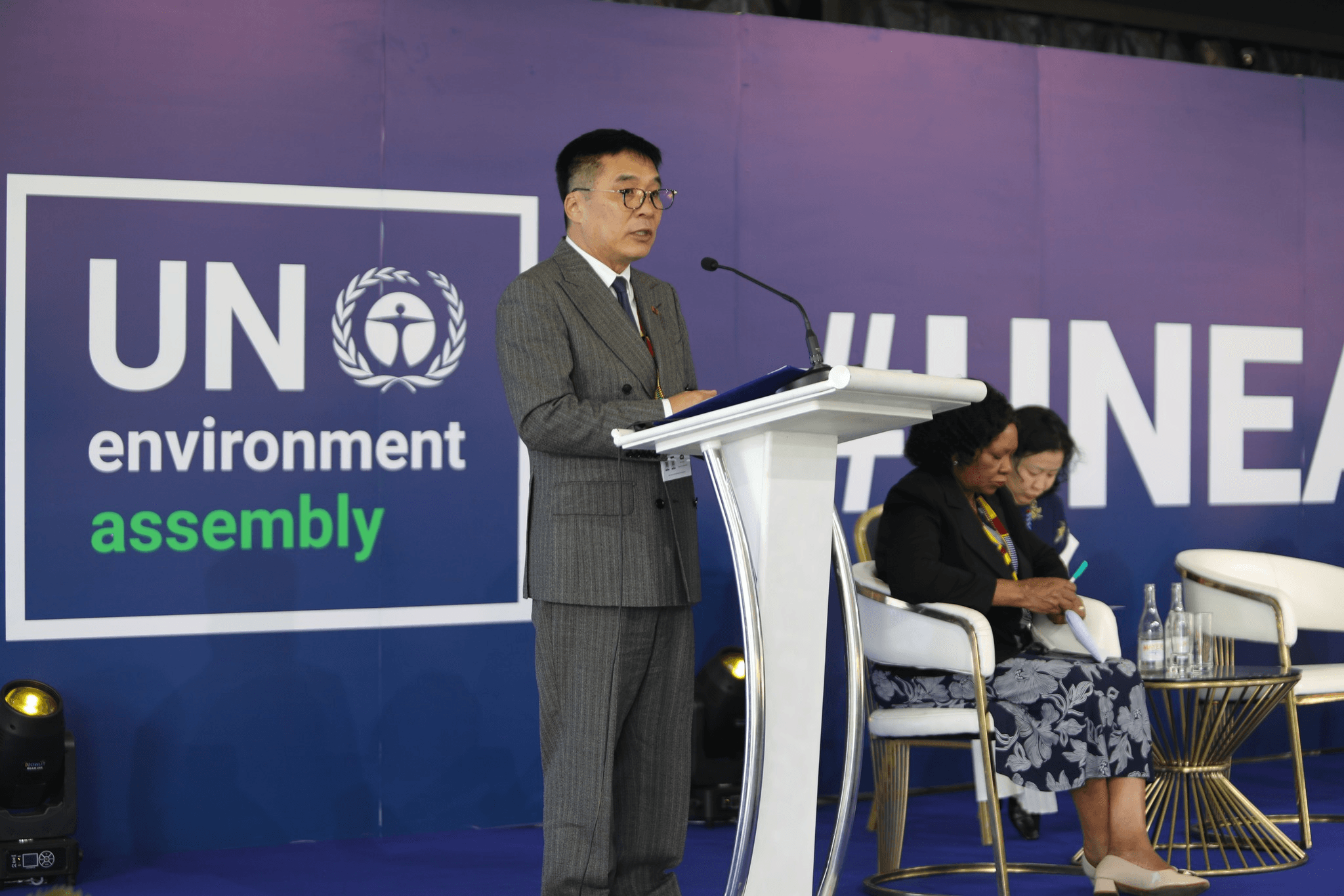 САЙД Б.БАТБААТАР МОНГОЛ УЛСЫН БАЙГАЛЬ ОРЧНЫ БОДЛОГО, МАНЛАЙЛЛЫГ ТАНИЛЦУУЛЛАА