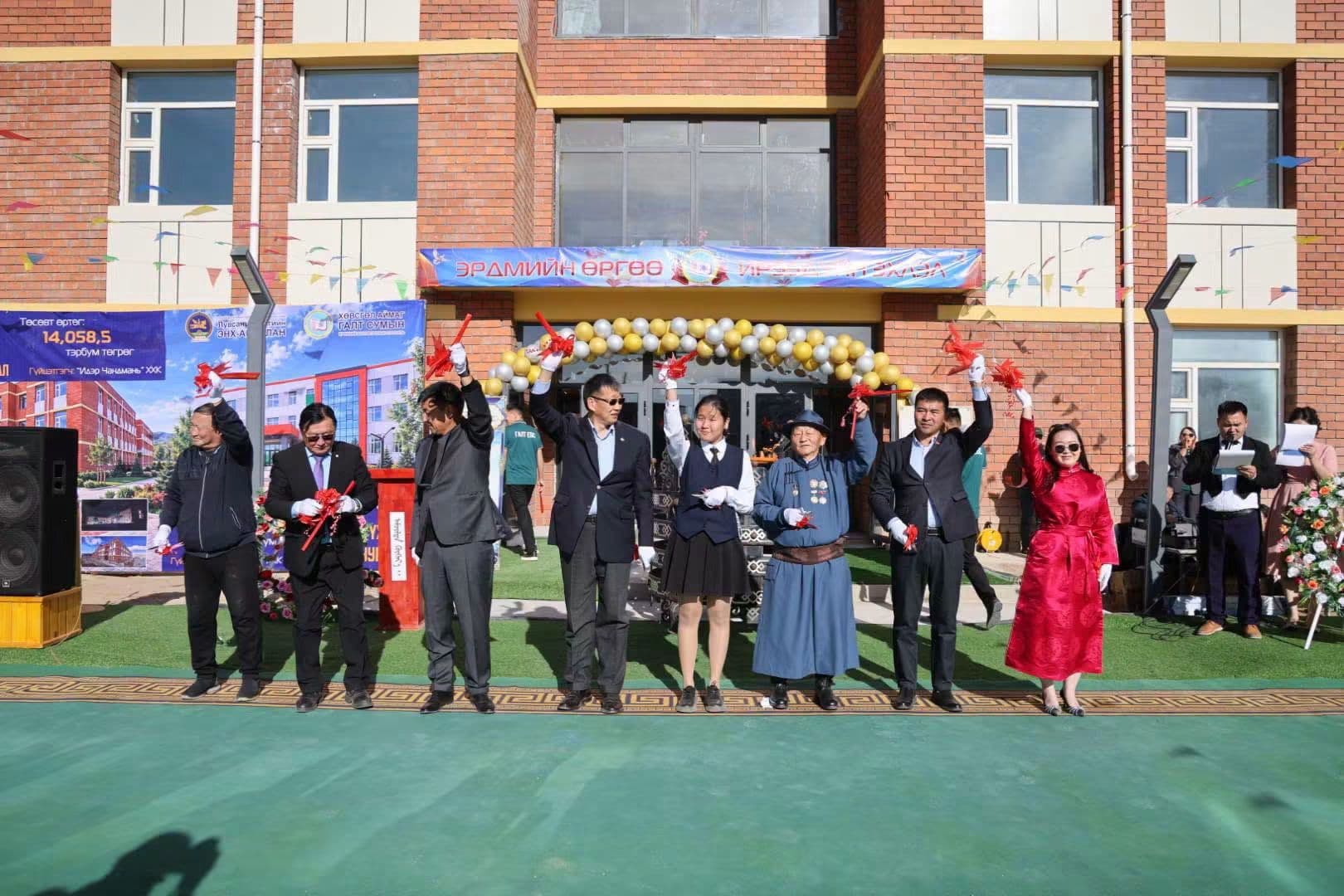 ХӨВСГӨЛ АЙМГИЙН ТӨМӨРБУЛАГ СУМАНД 160 ХҮҮХДИЙН ДОТУУР БАЙР, СПОРТ ЗААЛ АШИГЛАЛТАД ОРЛОО