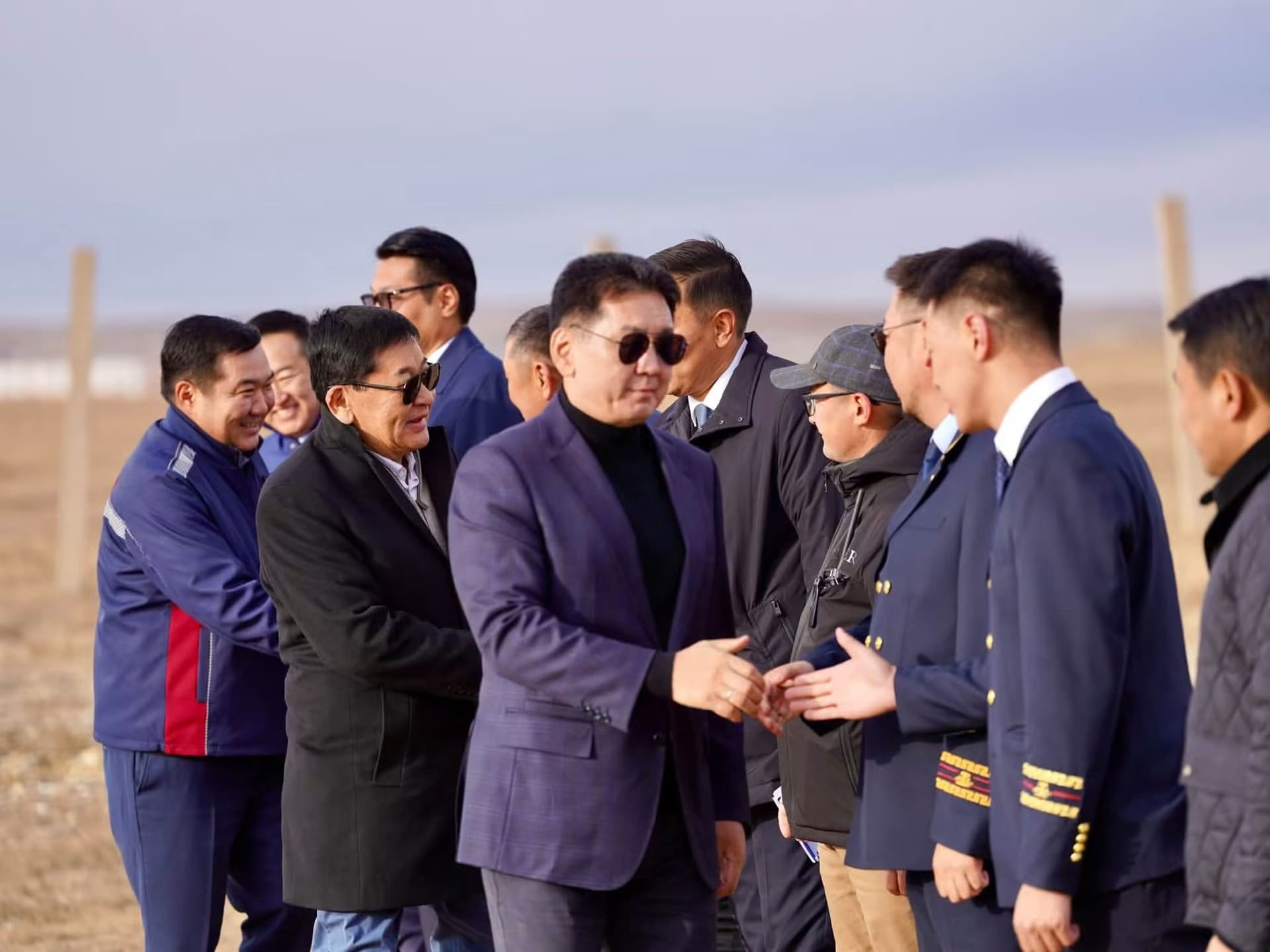 "МОНГОЛ ТӨМӨР ЗАМ" ТӨХК ЕРӨНХИЙЛӨГЧ У.ХҮРЭЛСҮХ ШИНЭ ТӨМӨР ЗАМААР ГАЛТ ТЭРГЭЭР ЗОРЧЛОО