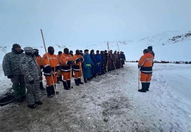 УВС АЙМГИЙН ТАРИАЛАН СУМАНД ЭРЛИЙН АЖИЛЛАГАА 12 ДАХЬ ӨДРӨӨ ҮРГЭЛЖИЛЖ БАЙНА