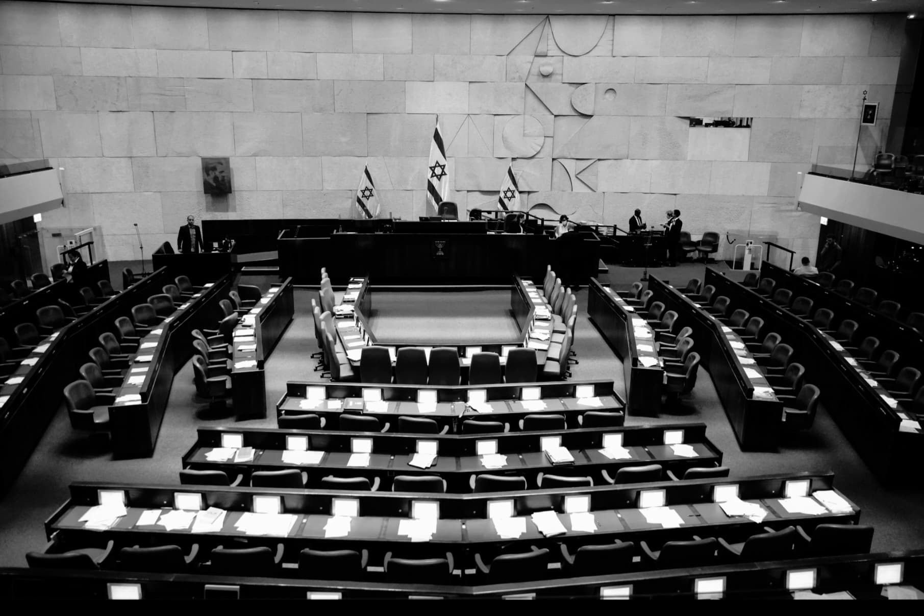 Израйлийн парламентийн сонгуулиар Ерөнхий сайд Нетаняхугийн "Ликуд" нам хамгийн олон суудал авах ч дийлэнх олонхи болж чадахгүй