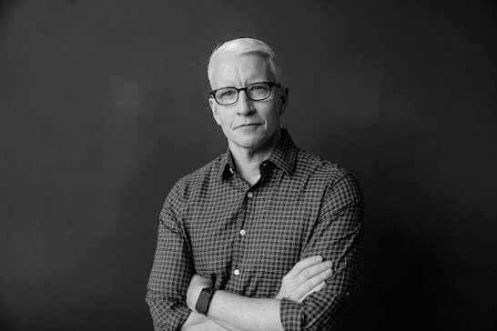 "CBS News" телевизийн нэрт сэтгүүлч Андерсон Купер 20 жилийн дараа "60 минут" нэвтрүүлгээс гарлаа